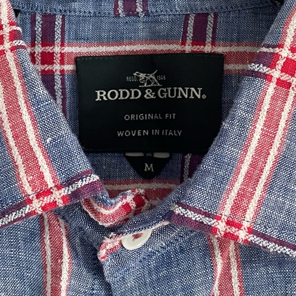 Rodd & Gunn New Zealand, red blue plaid button down short sleeve, Medium - Picture 2 of 3